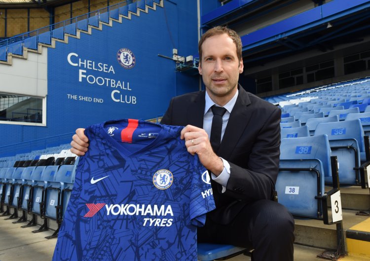 Chelsea may not be able to pay wages of staff, says Petr Cech