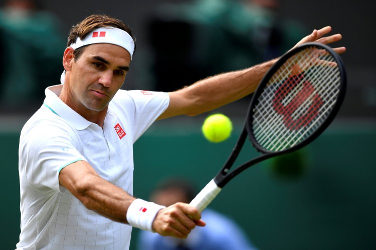 Federer drops retirement hint 