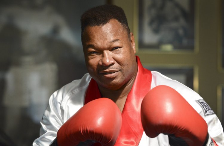 Larry Holmes says Joshua, Fury, other heavyweights couldn’t compete in his era