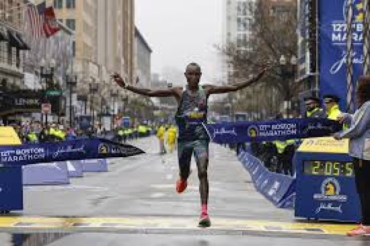 Boston Marathon: Kipchoge falters as Chibet retains title    