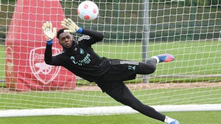 Italians are reporting that  Osimhen may prefer Arsenal to Chelsea as Gunners keeper denies dumping England for Nigeria