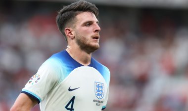 Euro 2024: Dutch star brands Declan Rice 'useless' and says Arsenal paid too much for the midfielder