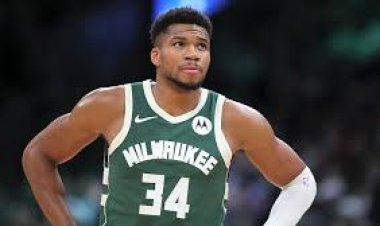 Giannis’ future looks farther away from the Bucks